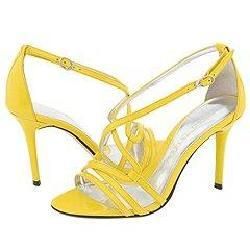 Jessica Bennett Heart Yellow Patent Pumps/Heels